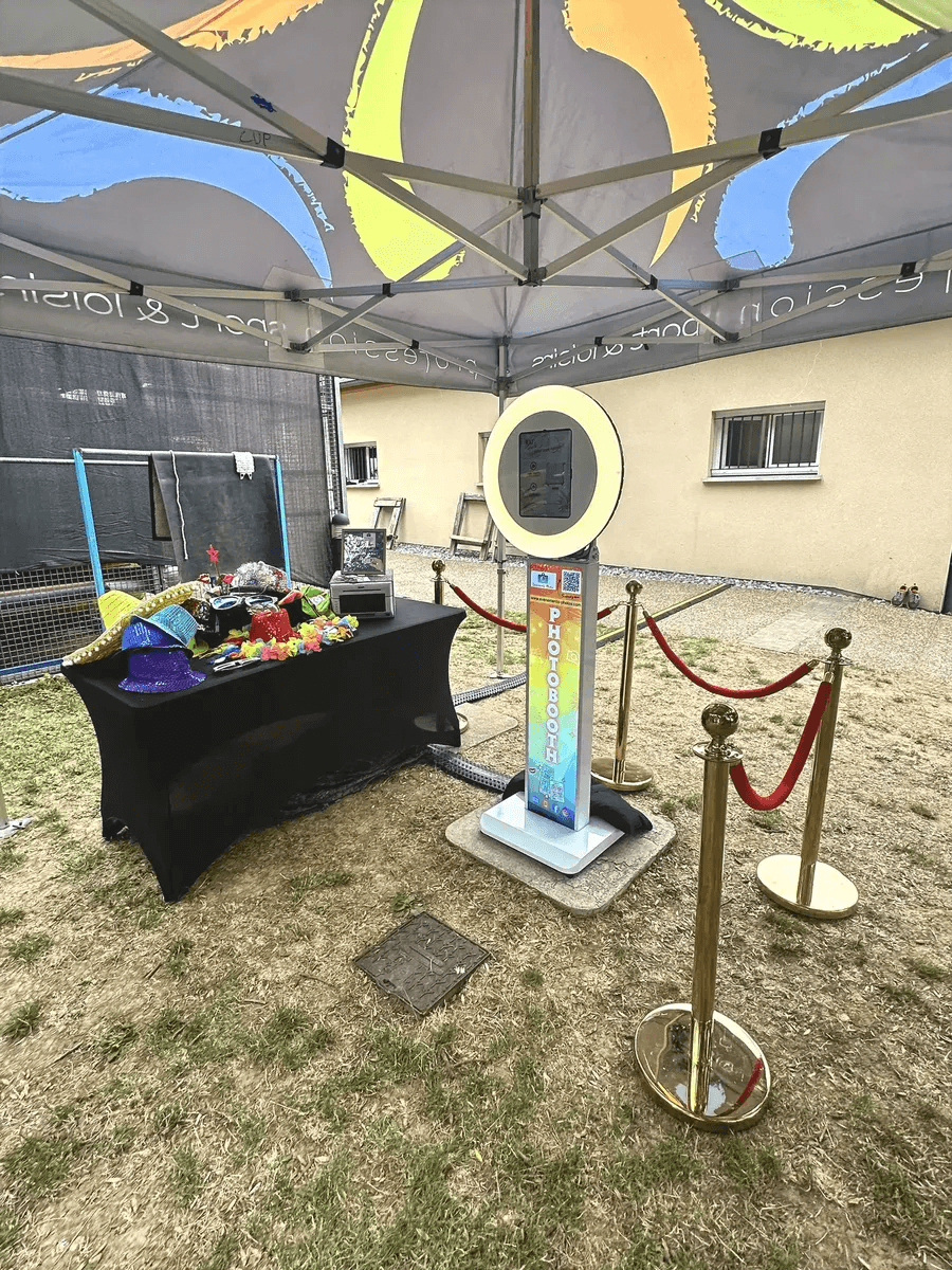 SelfyBox Pro installée en extérieur lors d'un événement