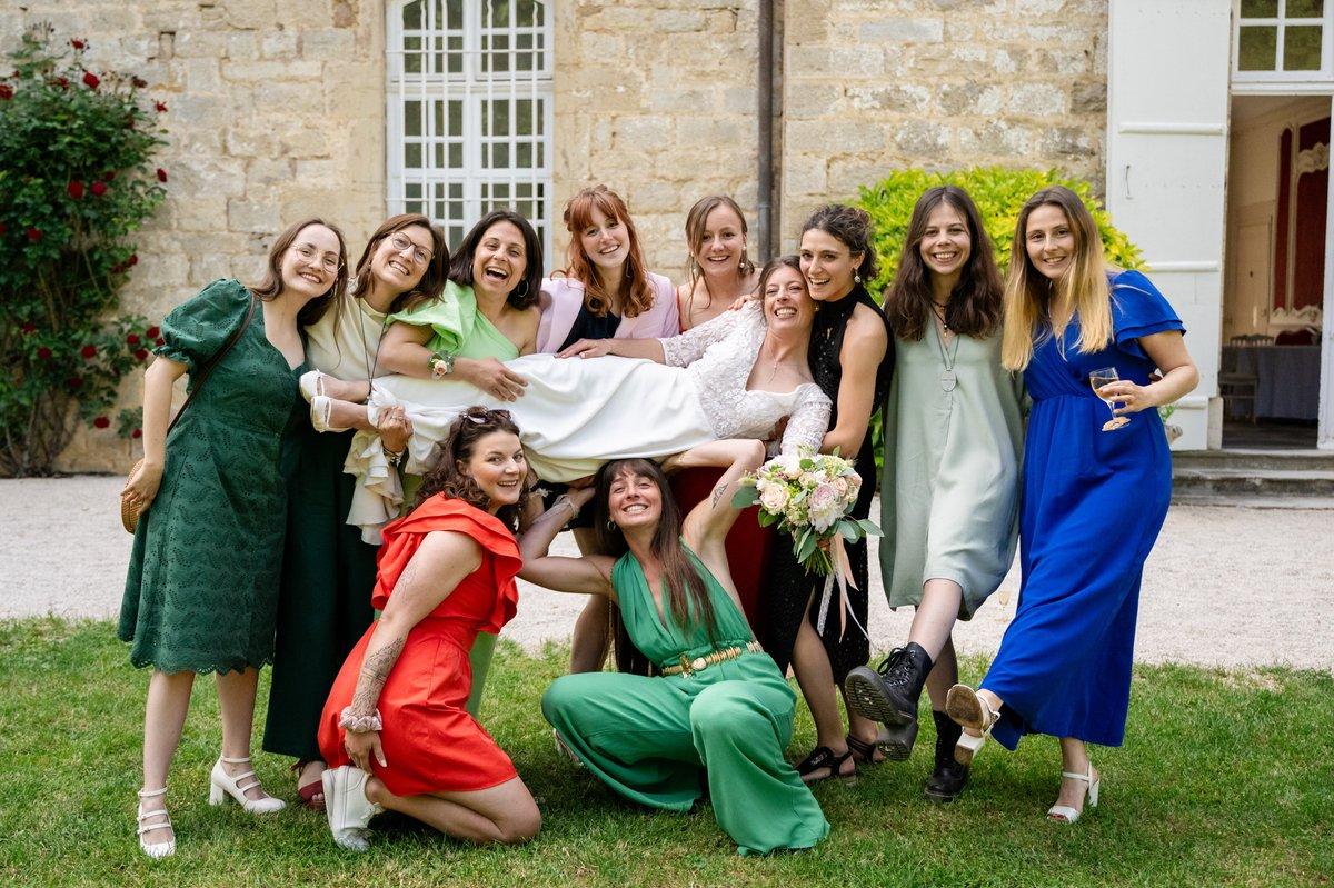 Célébration de mariage en extérieur – groupe